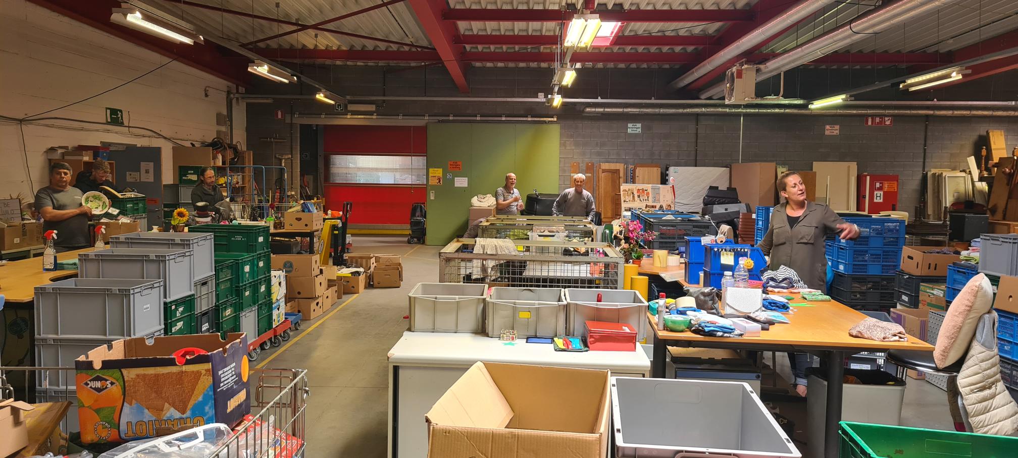 Achter de schermen van de Kringwinkel